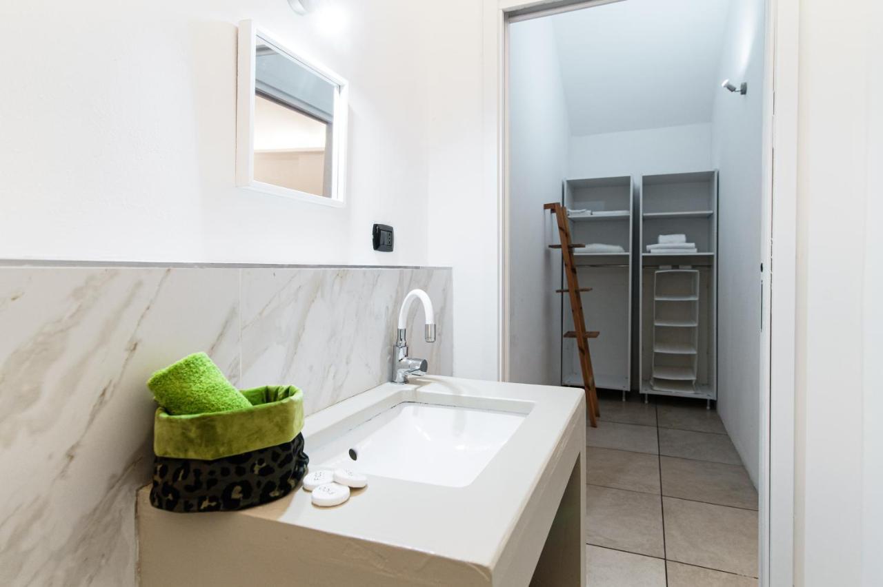 Апартаменты Loft Near Duomo Комо Экстерьер фото