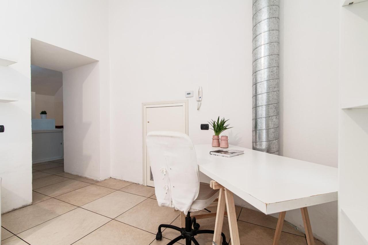 Апартаменты Loft Near Duomo Комо Экстерьер фото
